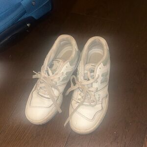 new balance sneakers 550s